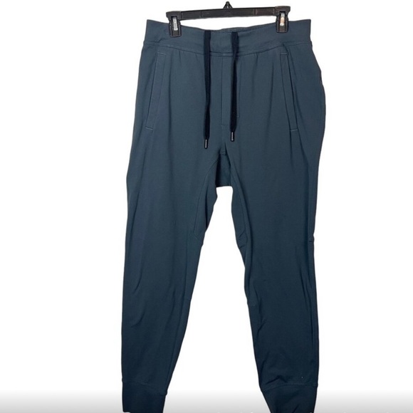 Men’s Lululemon Intent Jogger Size L - Picture 2 of 5